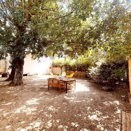 Le Patio, Jardin Privatif, Tennis Nimes Luaran gambar